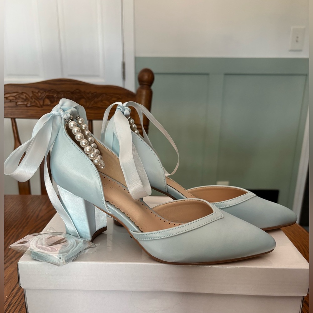 Kailee P wedding heel Sz 6 - NEW